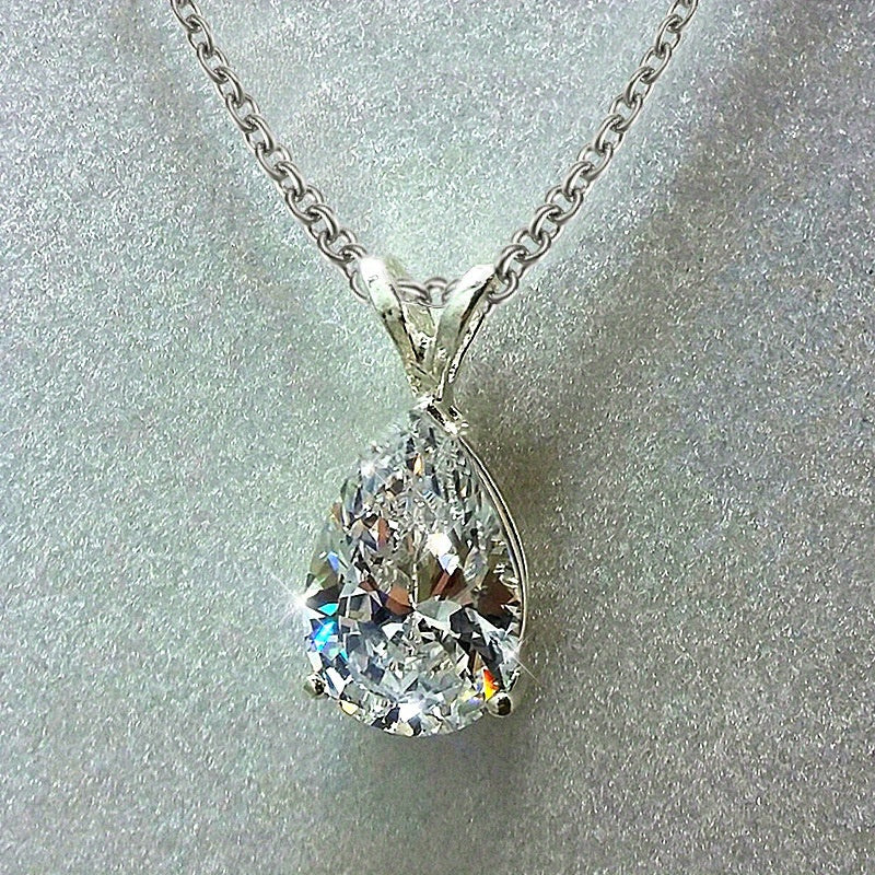 Women'S Temperament Teardrop Shaped Zirconia Pendant Necklace - Luxurious, Cubic Zirconia Stone, Ideal for Wedding Proposals & Parties, Everyday Elegance, Valentine'S Day Accessory|Teardrop Pendant|Detailed Engraving, Zirconi