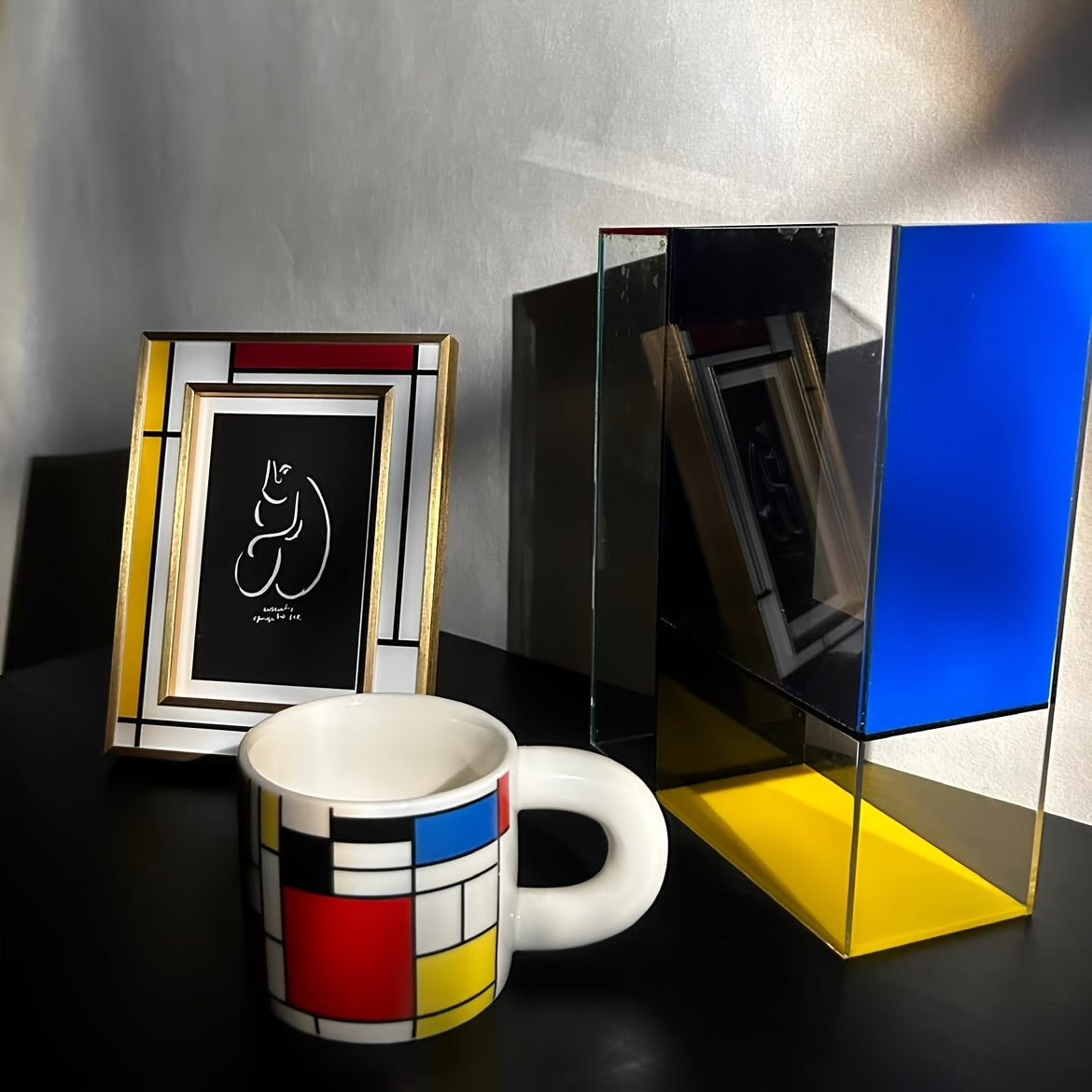 1pc, Mondrian Modern Acrylic Vase with Transparent, Red, Yellow And Blue Panels - Modern Art Decoration Suitable for Home Decor, Room Deco