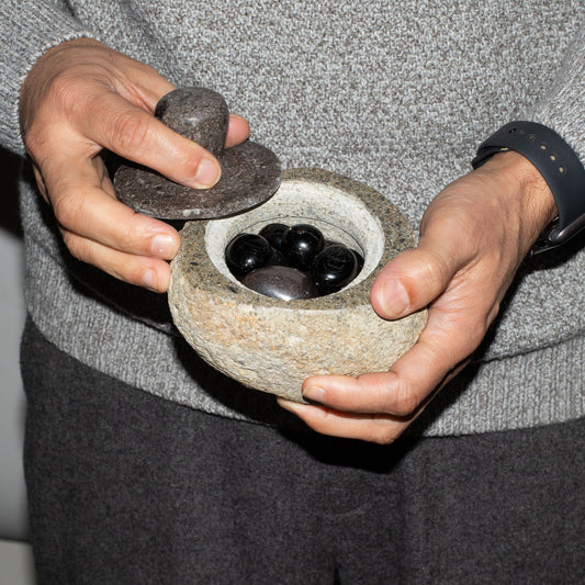 Natural Riverstone Grounding Pot -Medium (aprox 12x8cm)