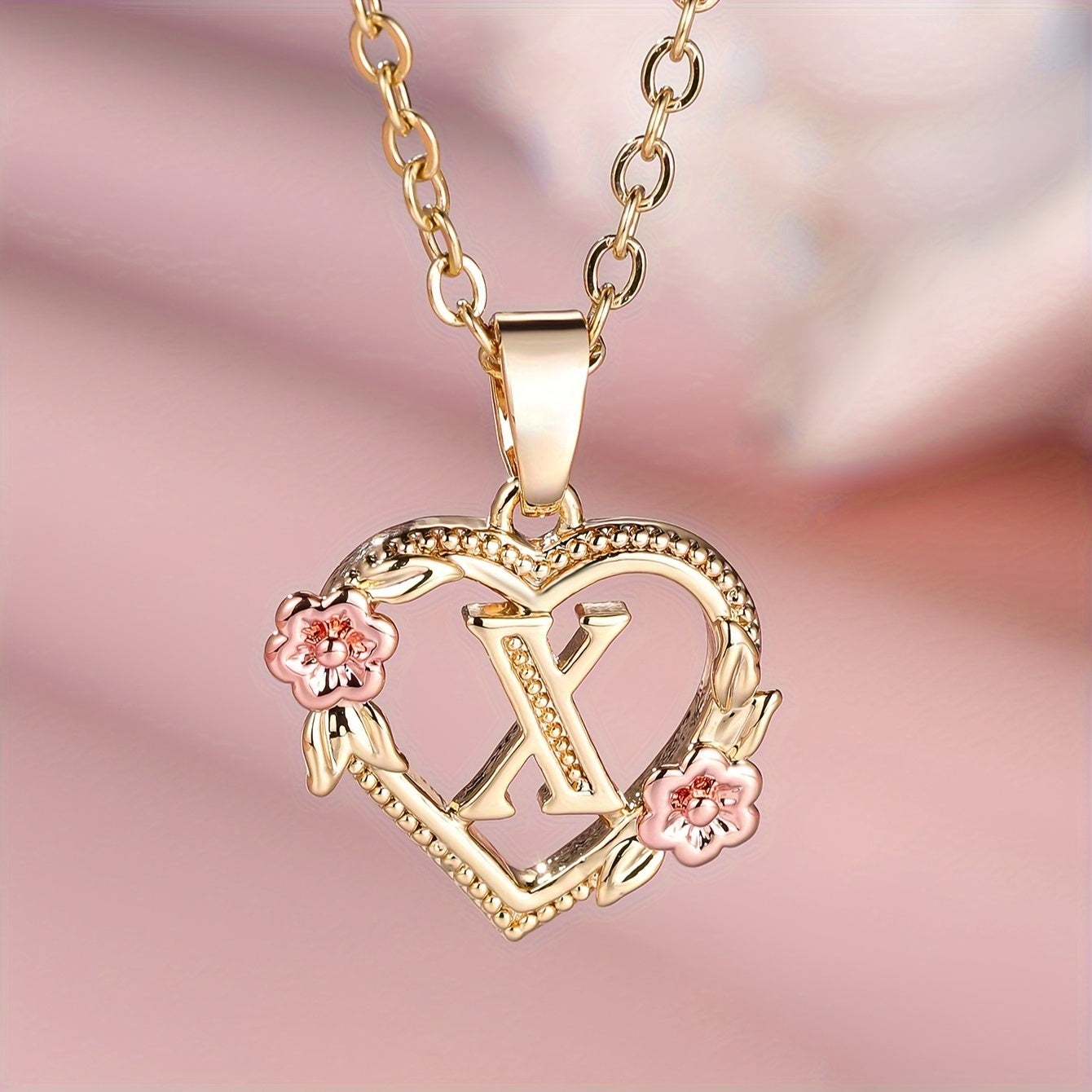 Exquisite Golden Initial Necklace Heart Carved 26 Letter A-Z And Flower Necklace For Women Daily Party Holiday Decoration Gift