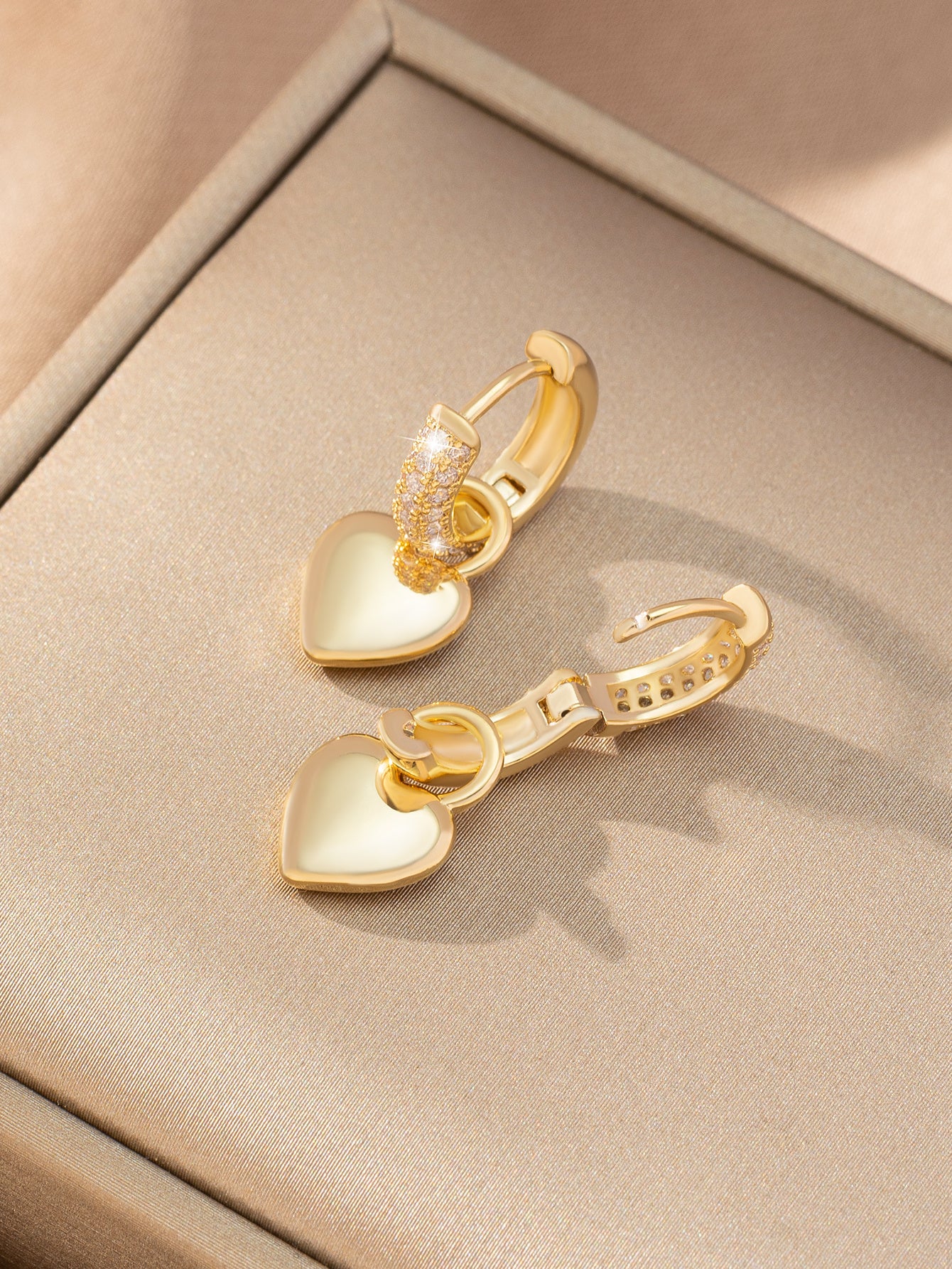 Luxury Love Heart Zirconia Pendant Earrings For Women   1Pair