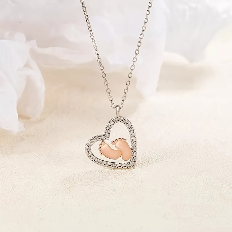 to My Mummy Feet Heart Necklace Pregnancy Gift Mum to Be Feet Shower Gift, Expecting Mum Pregnancy Gift