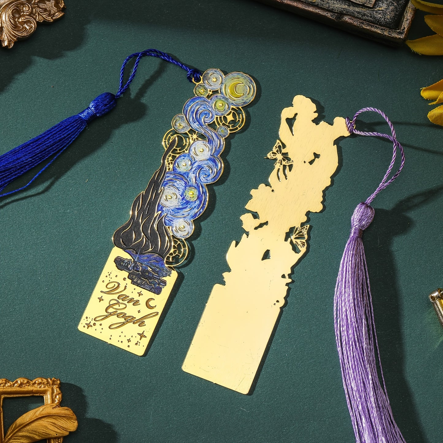 Retro Art Metal Bookmark - 1pc Starry Sky Flower with Tassels Painting Hollow Reading Mark - Multi Design for Gift Birthday Friends Club Book Lovers Readers Office Stationery Supplies