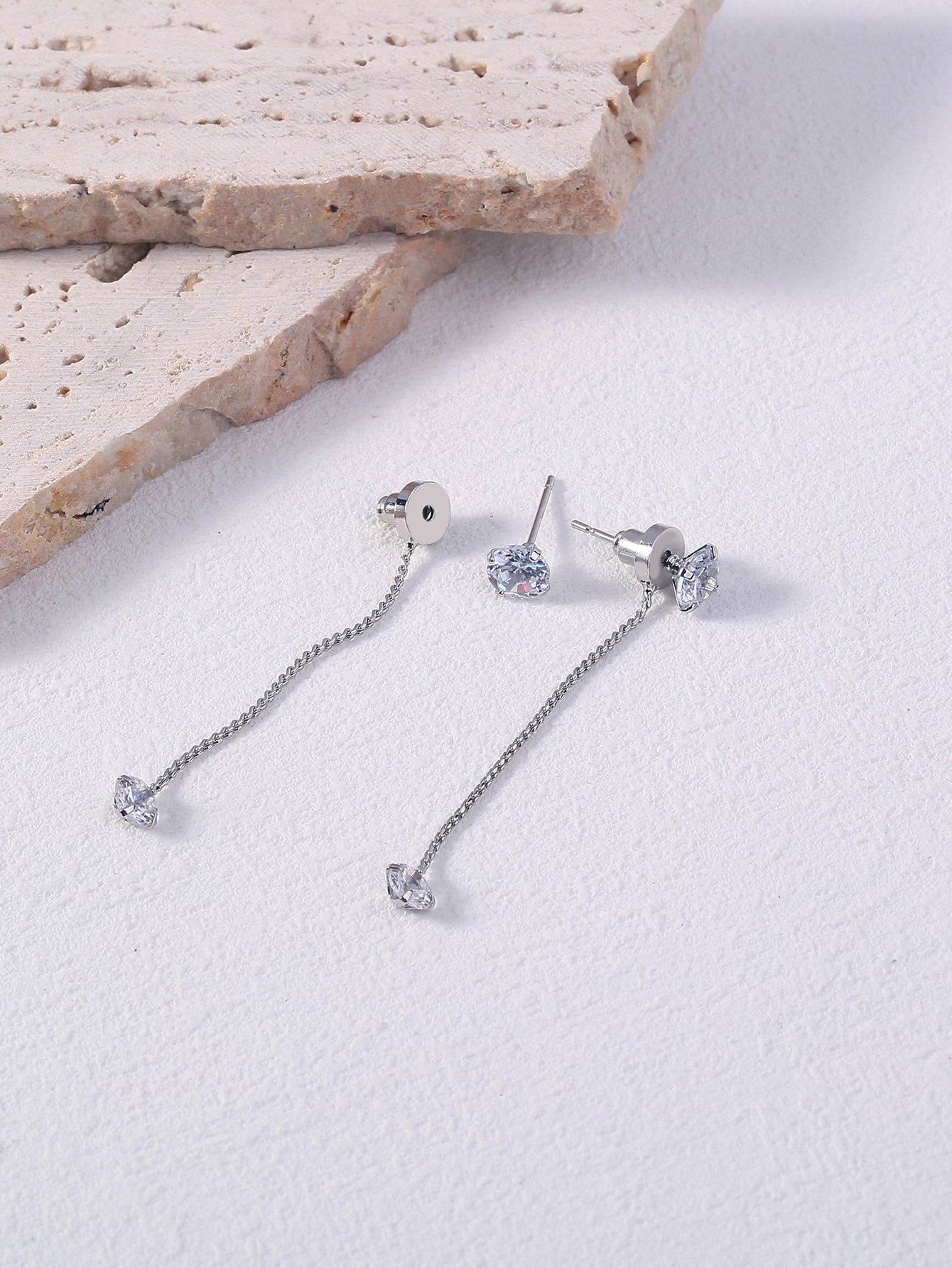 Elegant Drop Earrings Inlaid Shiny Zircon Pendant Minimalist Earrings For Women