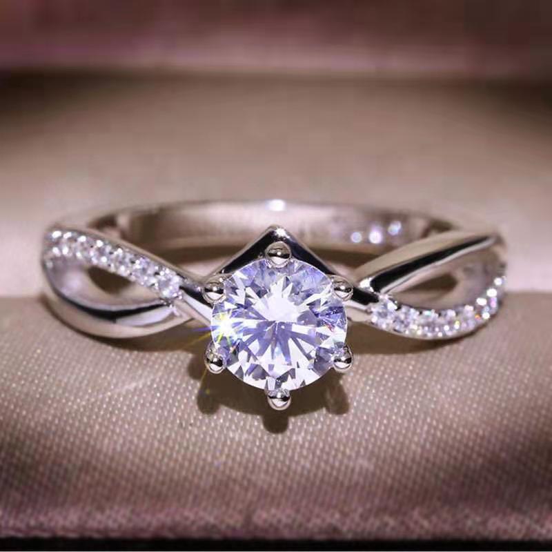 Elegant & Simple Engagement Ring for Women - Cubic Zirconia, Perfect for Daily Wear & Valentine's Day Gift