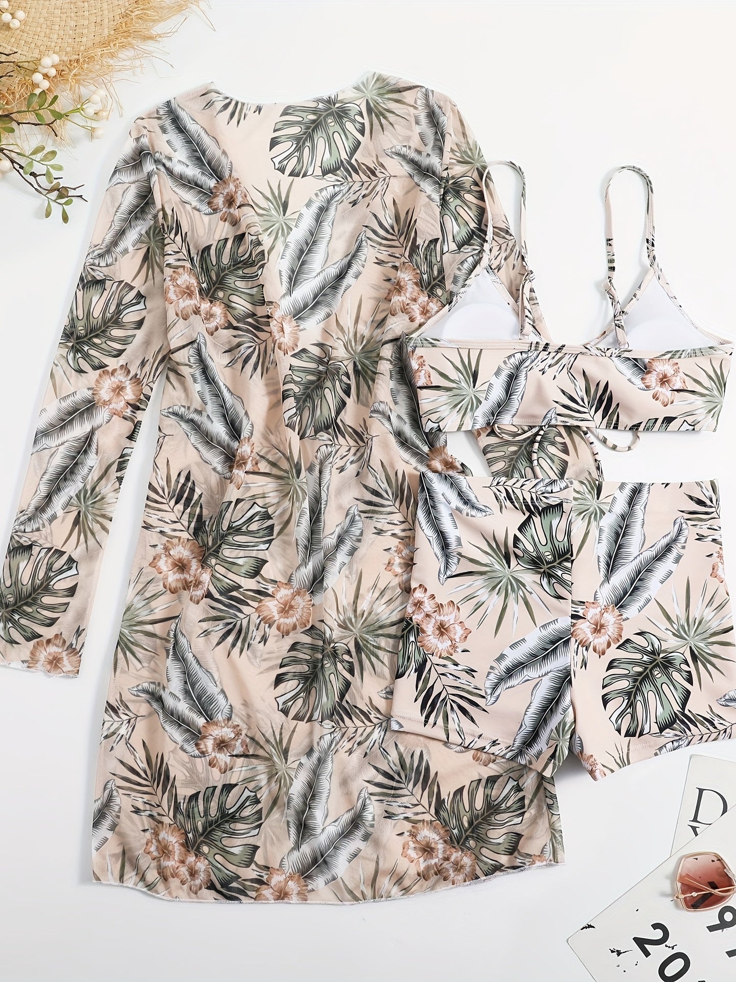 Three-piece swimsuit with flat-leg bikini for women, new style with split top and bow, fashionable beach and swimming outfit