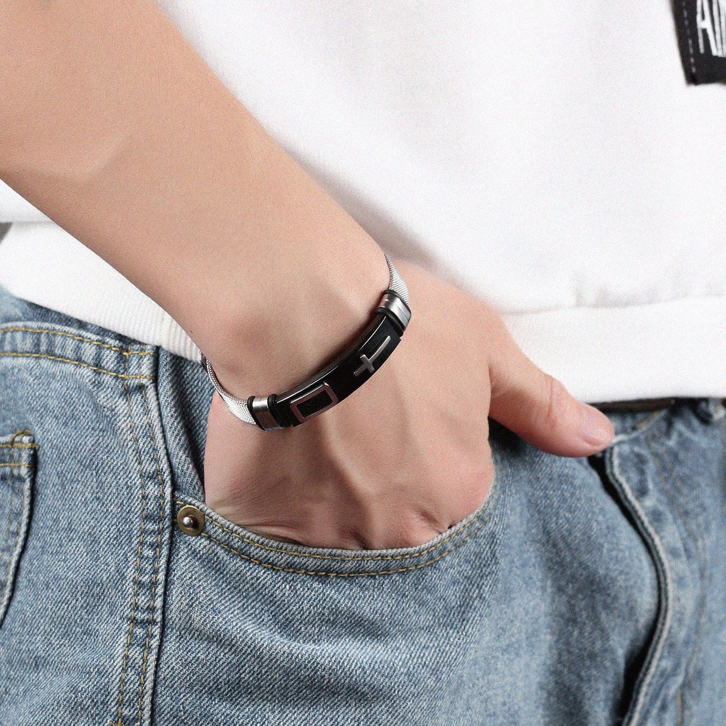 New Cross Titanium Steel Personality Men's Personality Bracelet Glossy Jewelry Popular Fashion Stainless Steel Bracelet