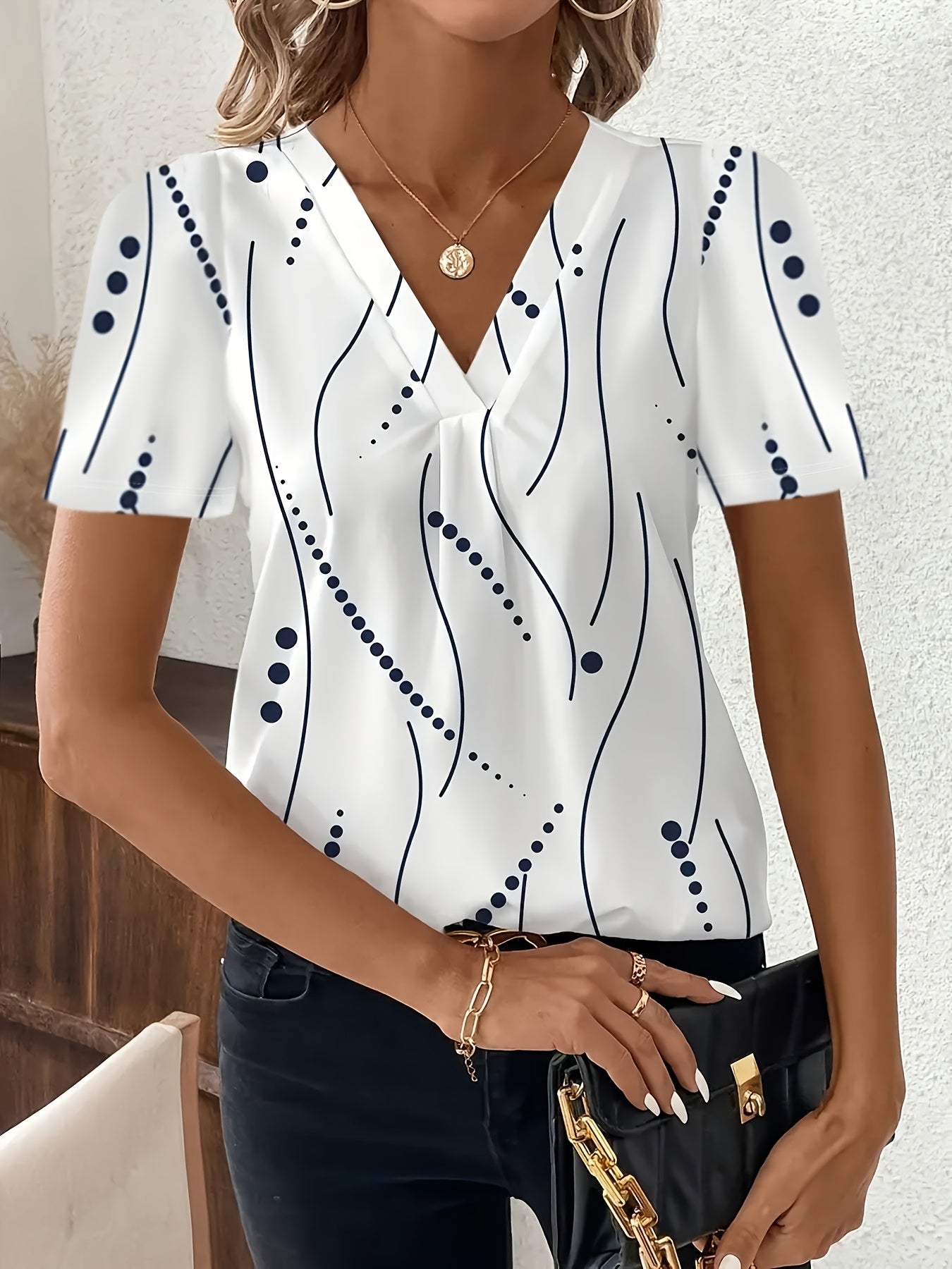New Spring and Summer Fashionable Elegant Women's Shirt with Geometric Flower Pattern, Chest Pleats and V-Neck Short Sleeves