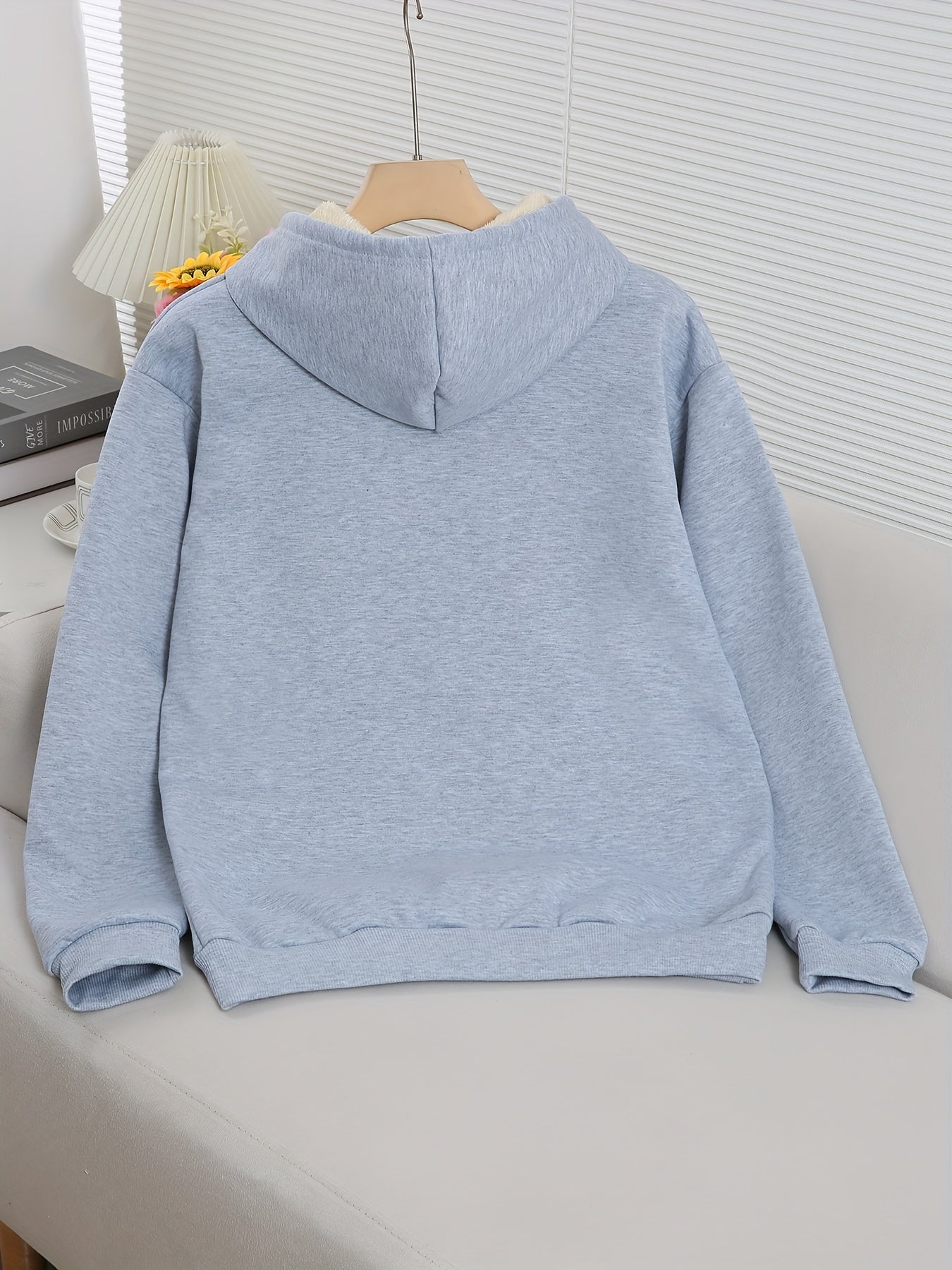 Women's Highland Cow Print Fleece Hooded Sweater - Thickened Winter Warmth, Cozy Plush Lining, Casual Retro Pullover with Pocket, Pink Scottish Cow Design, Sizes XS-XXL (Machine Washable) for Spring, Fall & Winter Layering