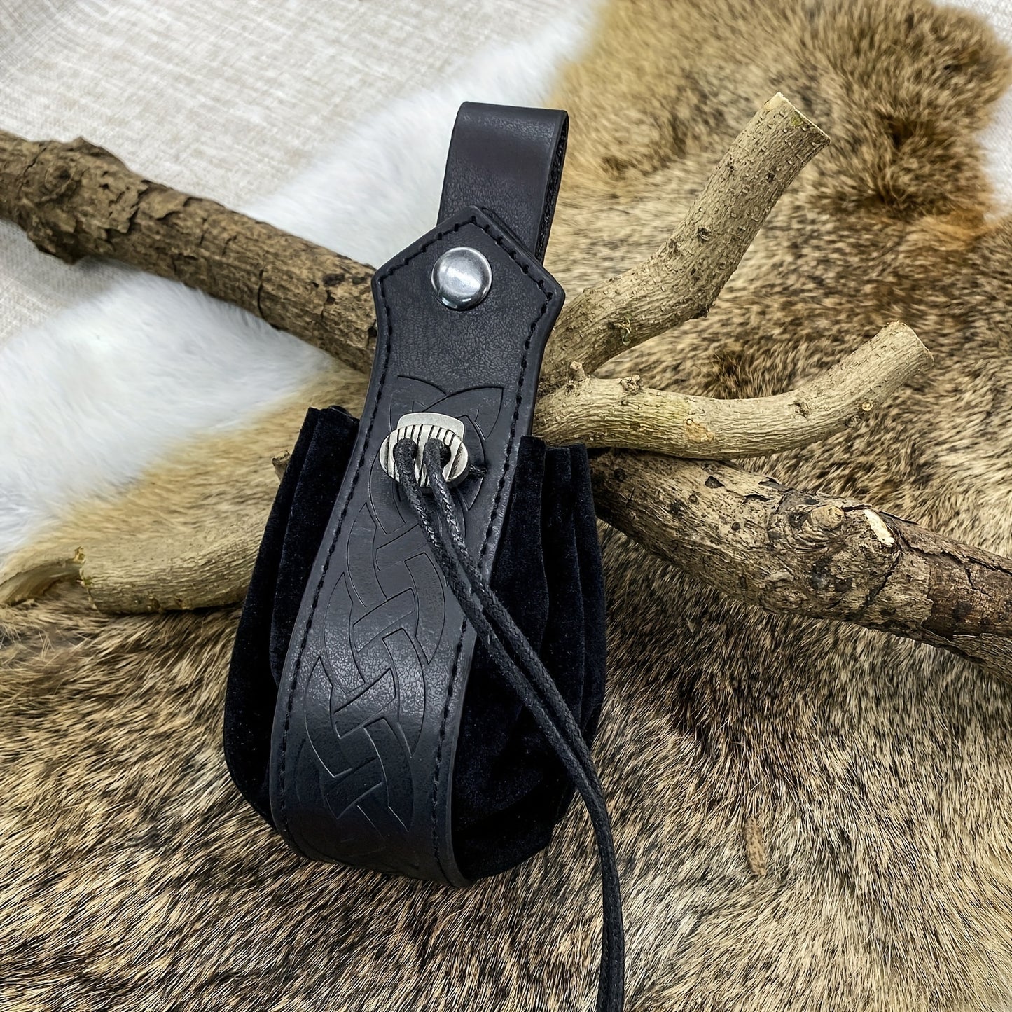 Unisex Retro Faux Leather Belt Pouch - Vintage Drawstring Closure, Faux Suede Lining - Party & Halloween Accessories | Foldable Design | Fixed Shoulder Strap