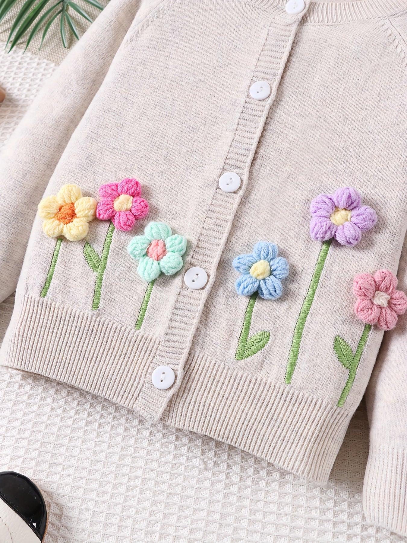 Girls' Beige Cardigan Sweater with Collar & Flower Patches - Sweet Smock Dress Style Jacket, Soft Button-Front Closure for, Parties, - Cozy Fall Winter Outerwear (Pink/Yellow/Blue/Purple) - No-Sew Applique Design