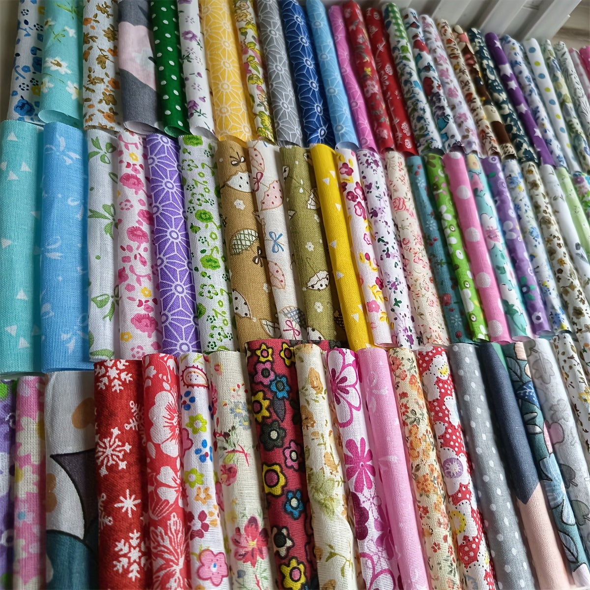 56pcs Patchwork Cloth Set, Flower Cloth, Cotton Blend Cloth, For DIY Sewing Scrapbooking Quilting Craft Patchwork 10cm*10cm/25cm*25cm