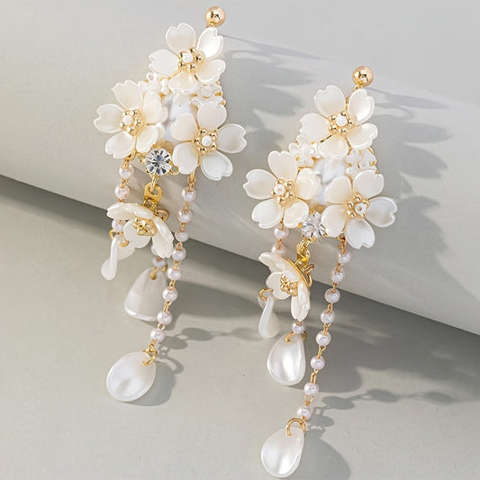 Exquisite White Flower Design Dangle Earrings Elegant Simple Style Alloy Jewelry Wedding Accessories