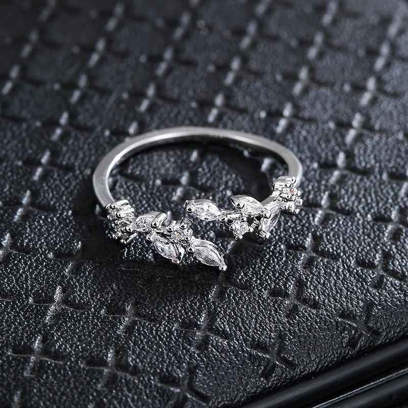 1pc Elegant Leaf Design Ring, Copper Material, Synthetic Zirconia Mosaic, Perfect for Daily and Party Occasions