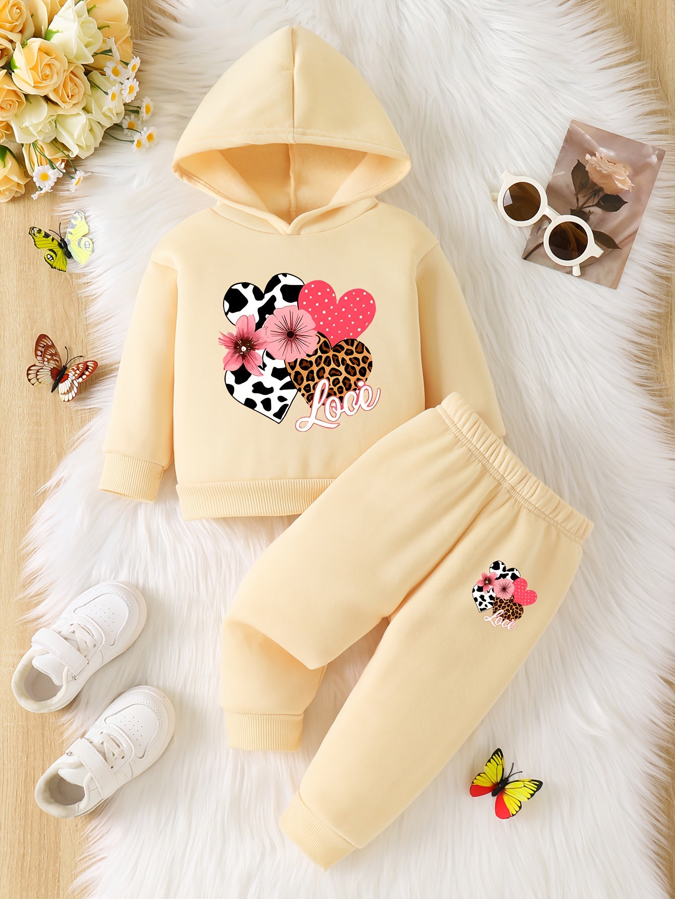 Baby Girl Love Love Flower Pattern Hoodie+Casual Pants Two Piece Set Spring and Autumn Sportswear, Perfect for Outdoor