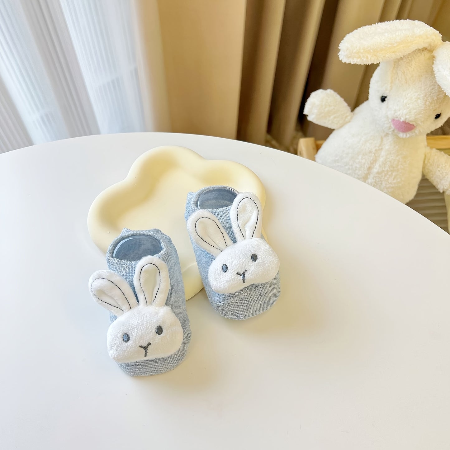 A Pair of Baby Socks for Newborns, Suitable for Infants Aged 0-1, Featuring Non-Slip Soles for Crawling And Walking