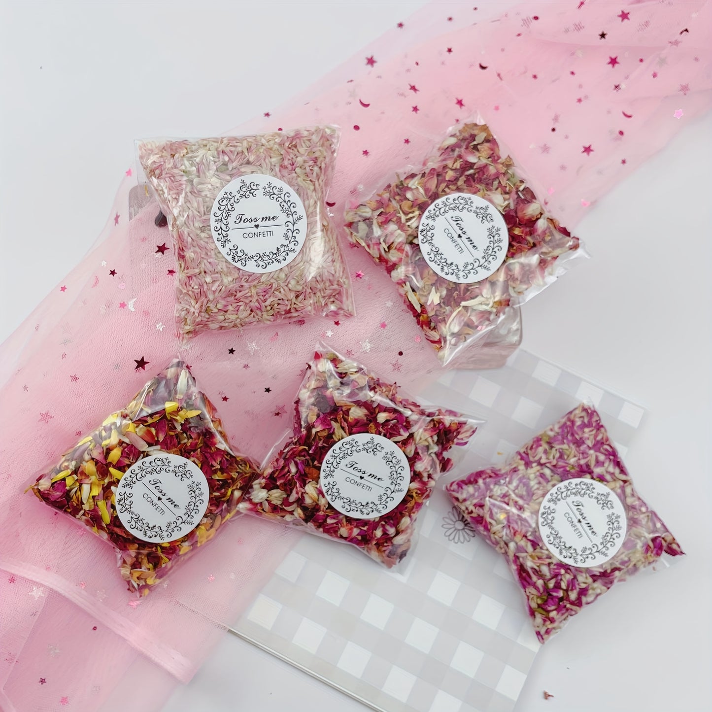 1pc/10g Dried Flower Floral Petals, Can Be Used For Wedding Scene, Birthday Scene, Indoor And Outdoor Landscaping Arrangement, Rain, Glass Bottle Decorations -winter, new year
