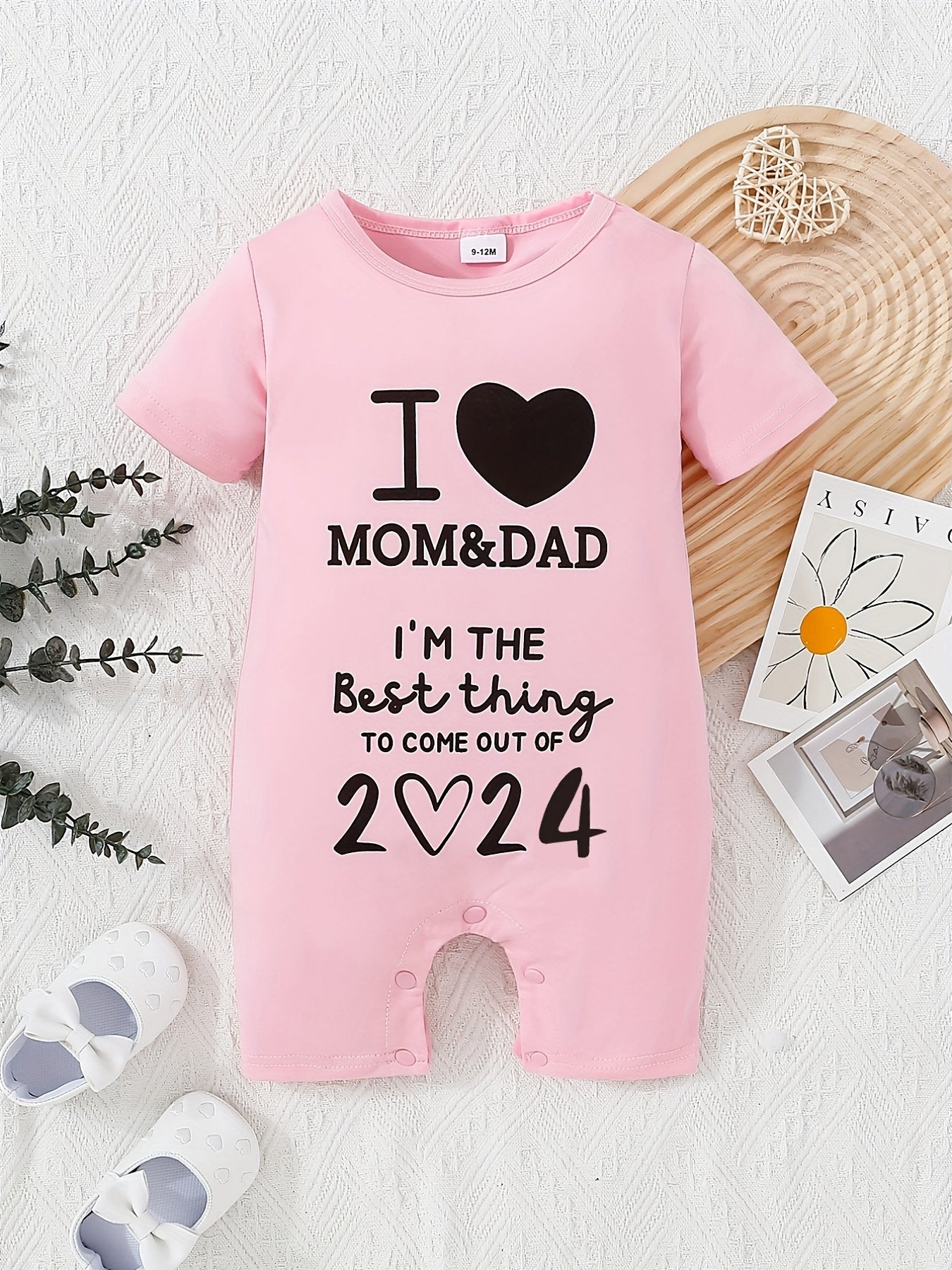 Baby Boys And Girls Casual "I Love My Mom & Dad" Printed Short Sleeve Romper, Cute Comfy Outdoor Jumpsuit Clothes