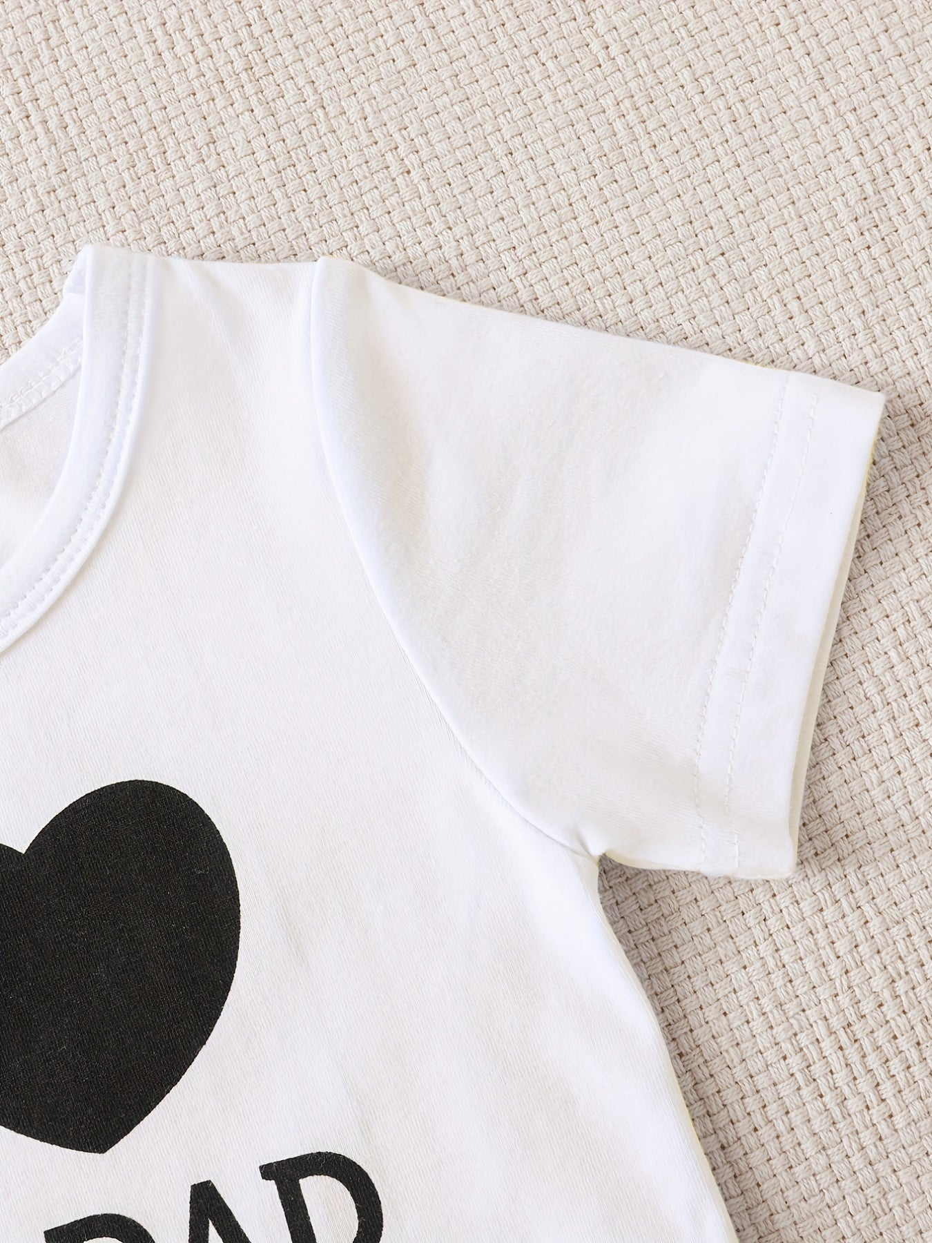 Baby Boys And Girls Casual "I Love My Mom & Dad" Printed Short Sleeve Romper, Cute Comfy Outdoor Jumpsuit Clothes
