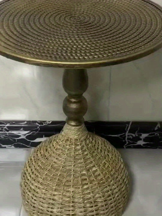 Handcrafted Wicker Iron Artistic Water Grass Rope Braided Tea Table Side Table Flower Rack Living Room Sofa Side Table Study Room Balcony Inn Outdoor Coffee House Bar, Garden Patio Bedroom Decoration