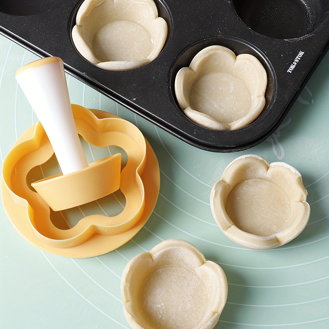 2pcs, Flower Pastry Cutter and Tart Tamper Set - Perfect for Baking Tarts, Cookies, and Biscuit Cutters - Kitchen Gadgets and Accessories