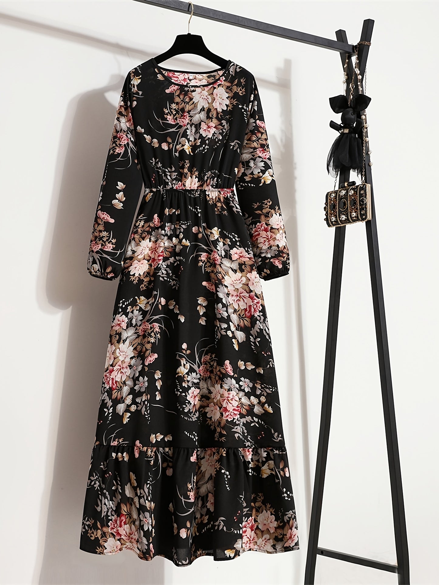 Bohemian Print Casual Party Long Dress with Ruffle Hem, Round Neck, Elastic Waist, and A-Line Silhouette