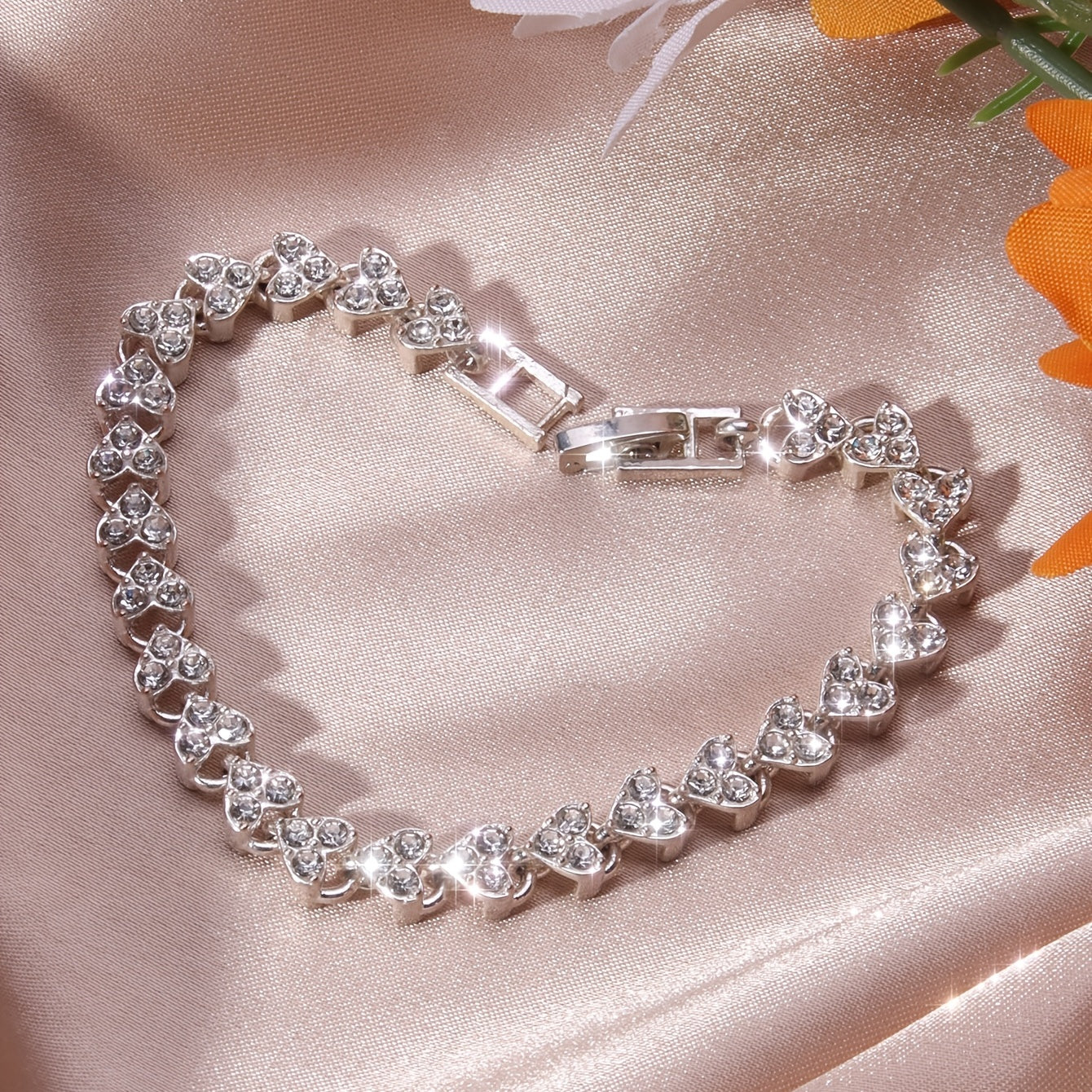 Heart Beaded Bracelet Inlaid Shiny Rhinestones Adjustable Zinc Alloy Hand Jewelry